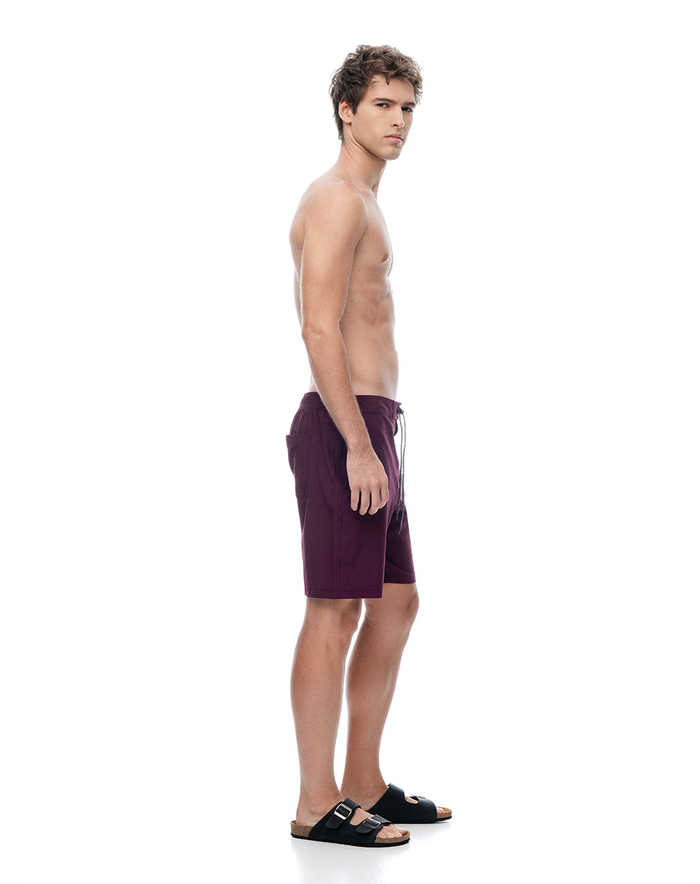 Pantaloneta vinotinto hombre