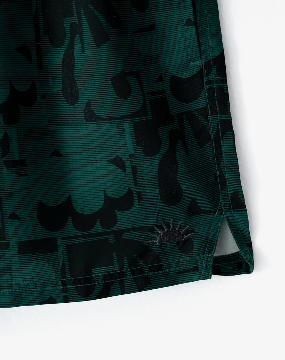 Pantaloneta verde estampado hombre