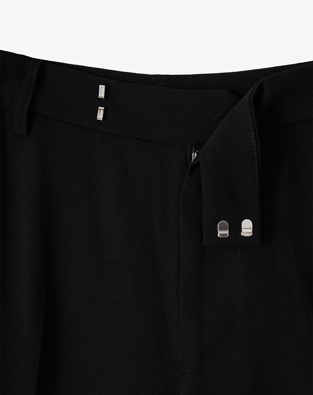 Pantalón regular tiro medio negro mujer
