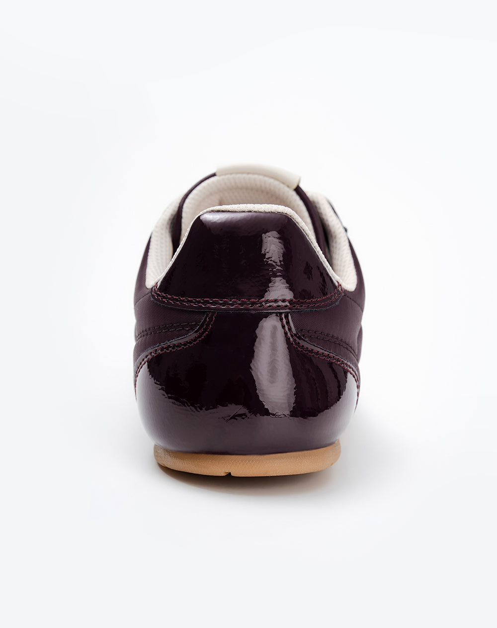 Tenis vinotinto mujer