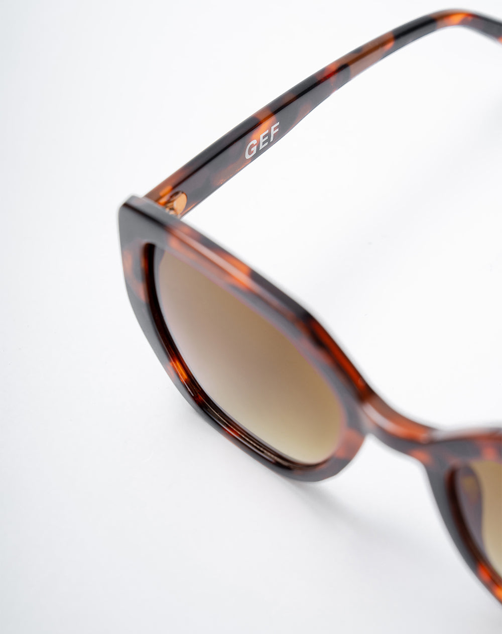 Gafas café mujer