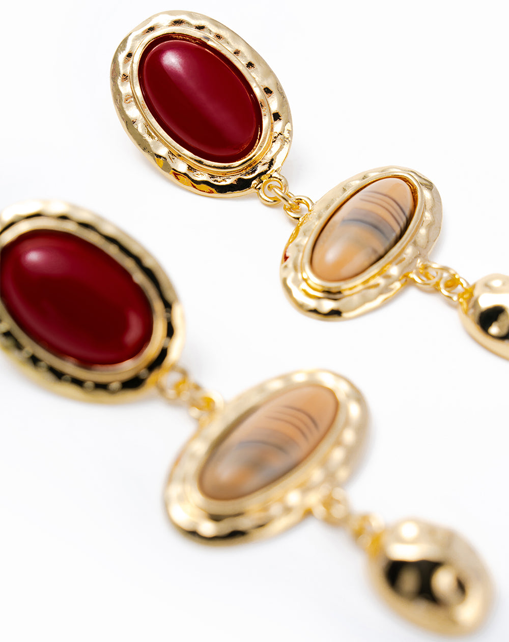 Arete dorado mujer