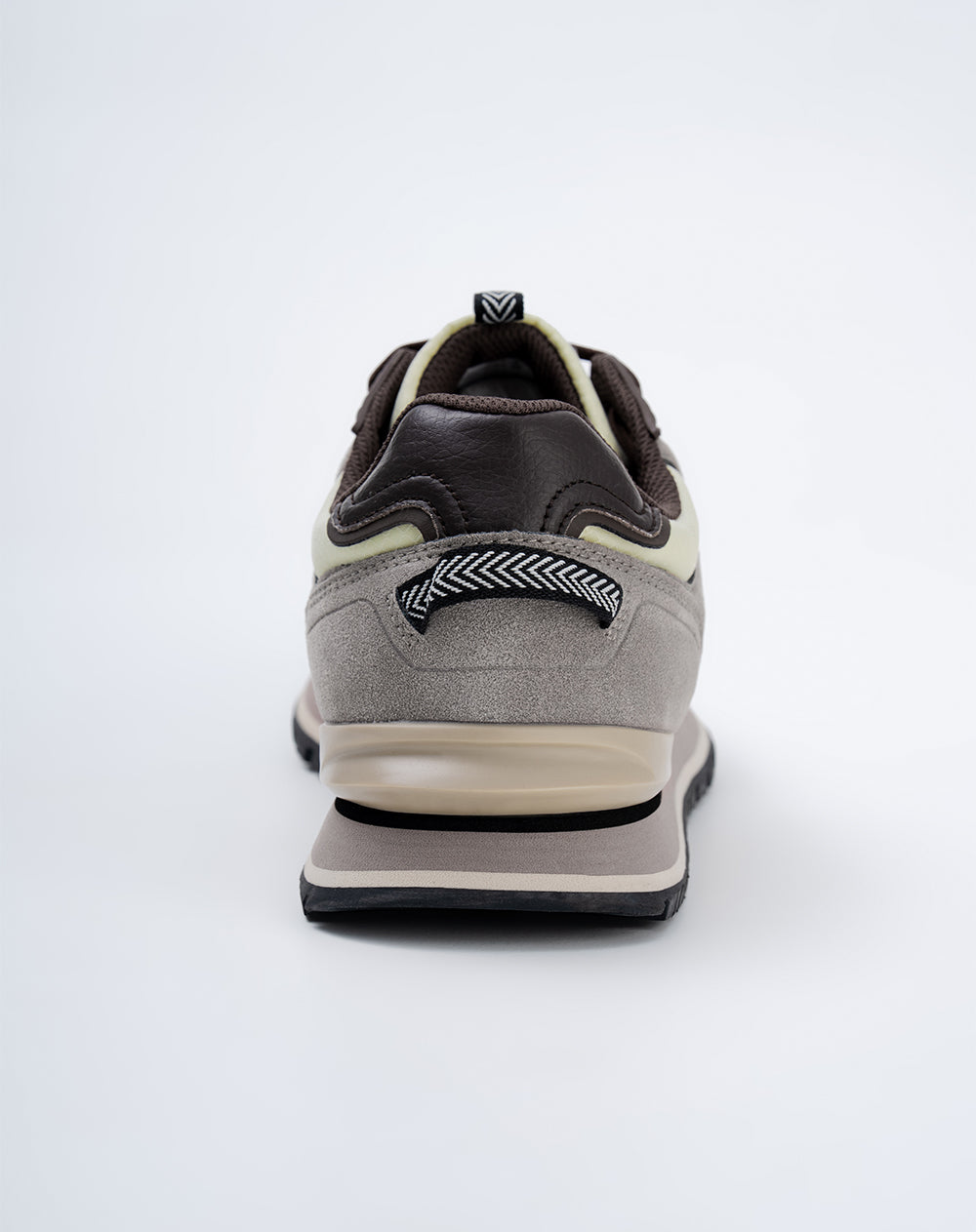 Tenis multicolor hombre