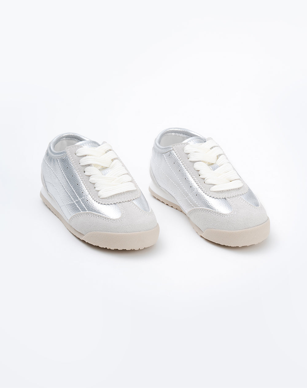 Tenis plateado niña