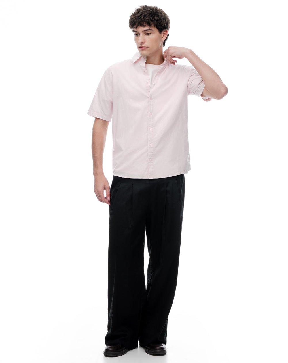 Camisa regular manga corta palo de rosa hombre