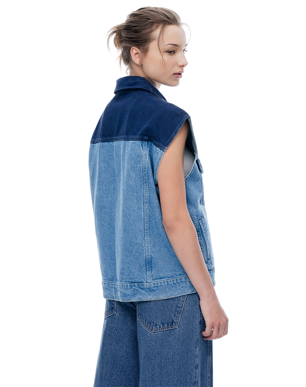 Chaleco oversized fit sin capucha indigo medio