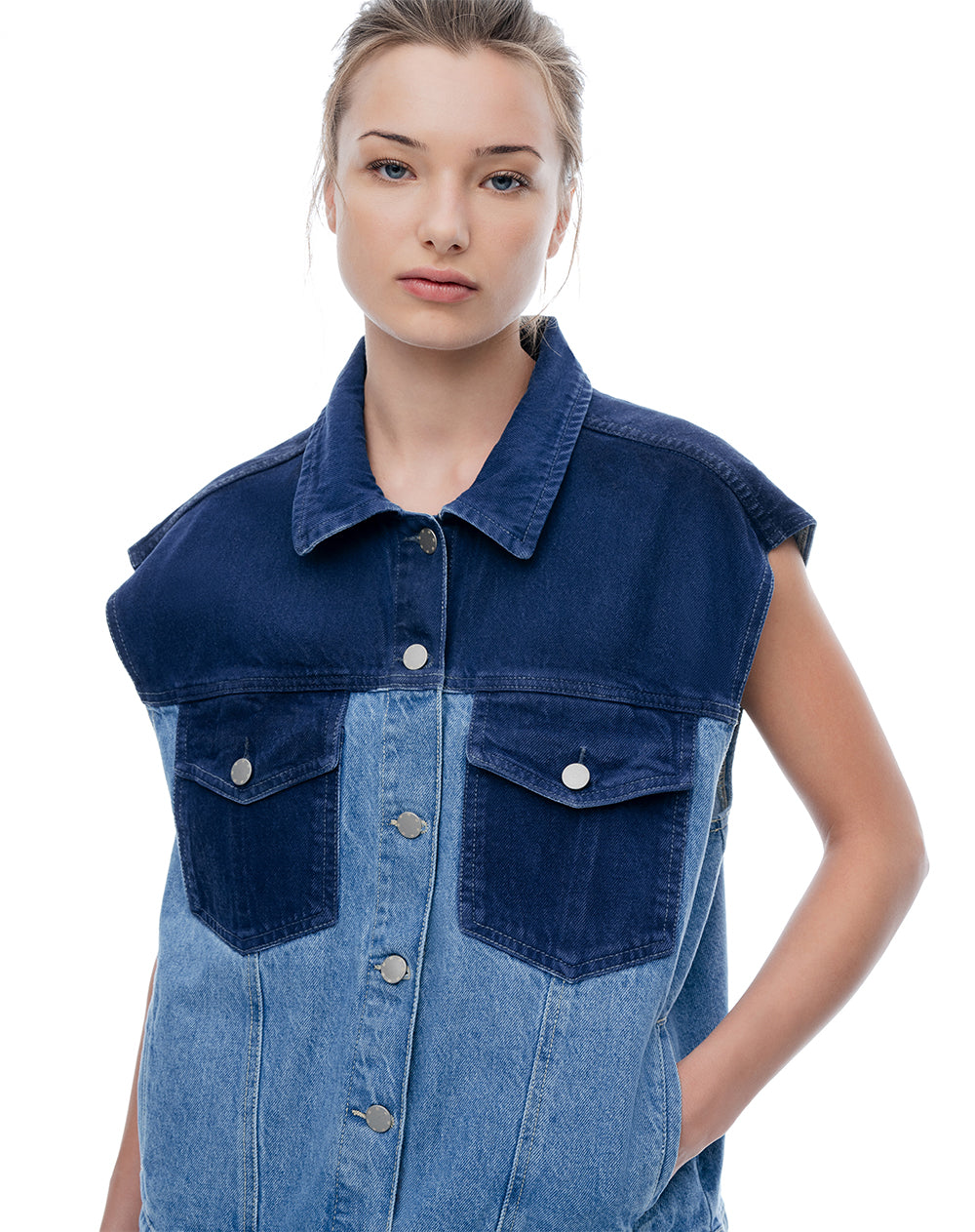 Chaleco oversized fit sin capucha indigo medio