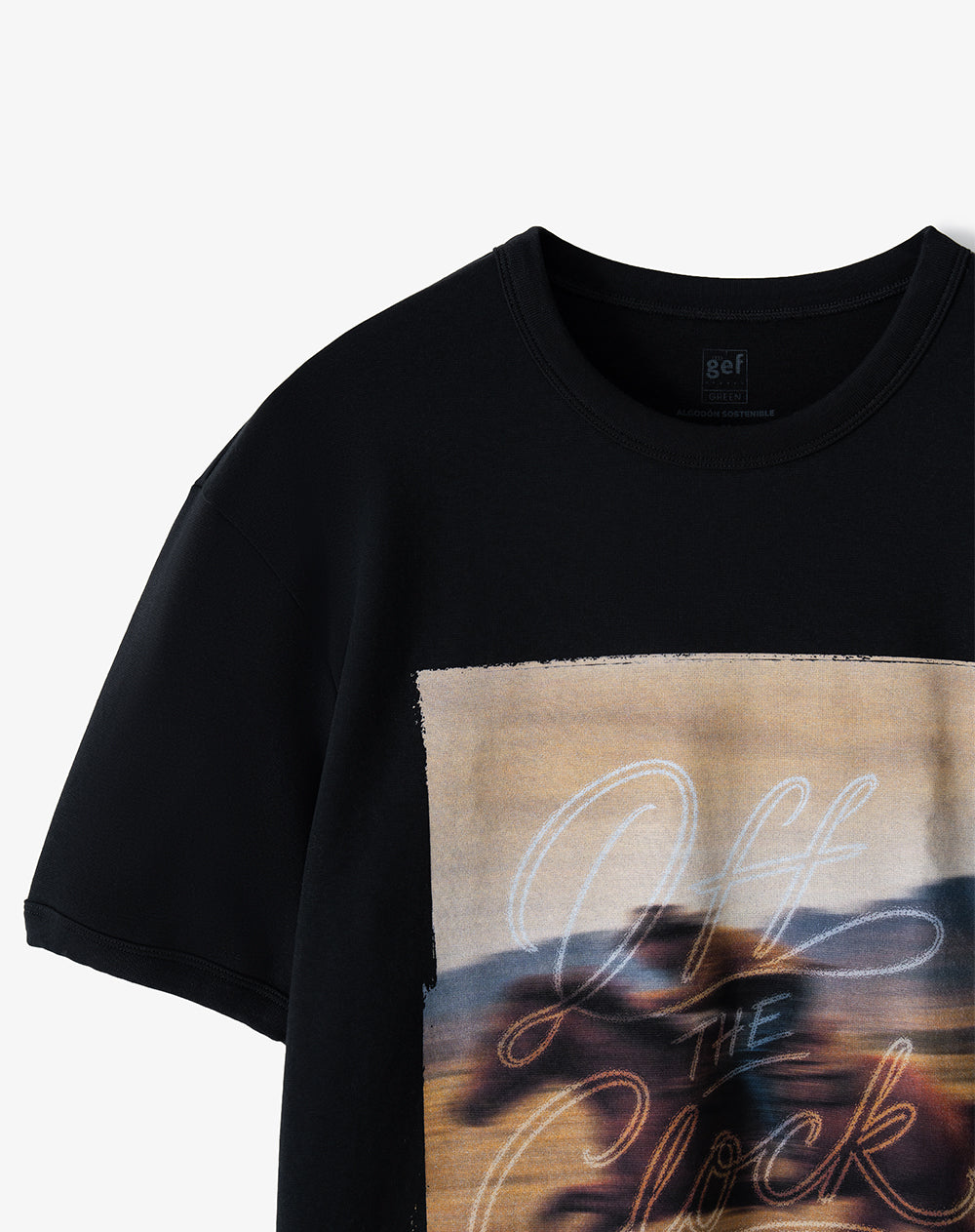 Camiseta regular manga corta negra
