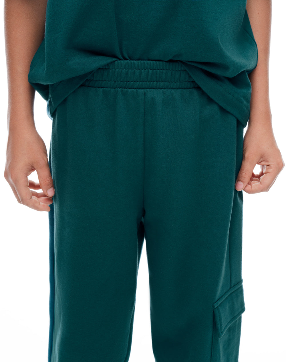 Conjunto pantalon largo camiseta verde niño