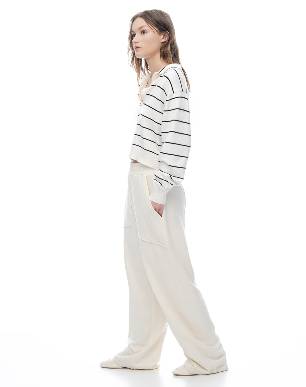 Pantalón tiro medio relaxed avena mujer
