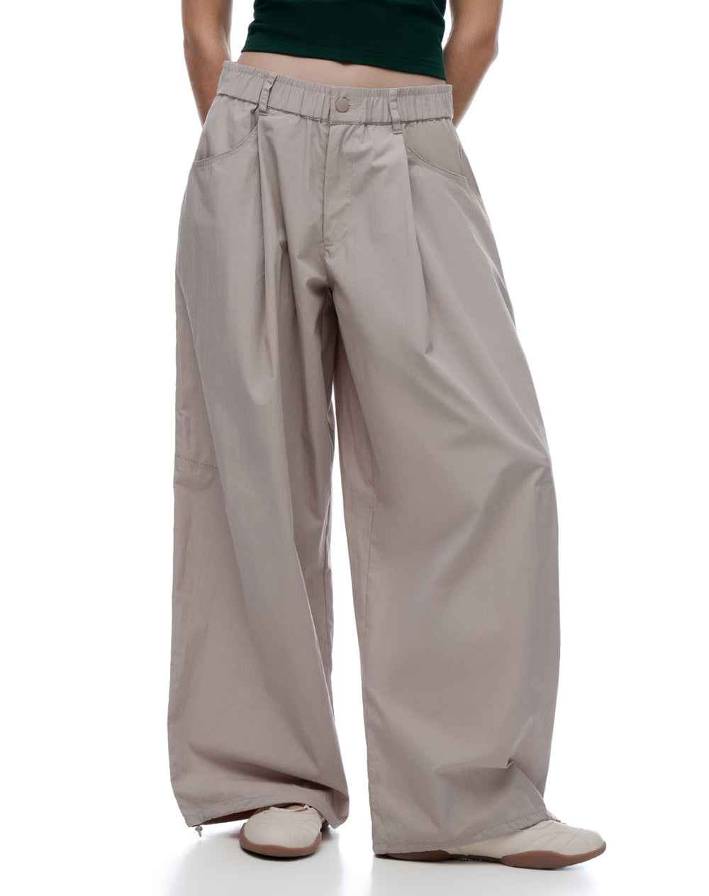 Pantalón baggy tiro medio café mujer