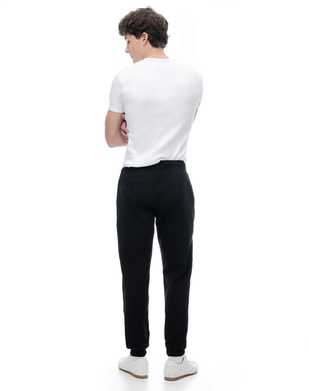 Jogger regular tiro medio negro hombre