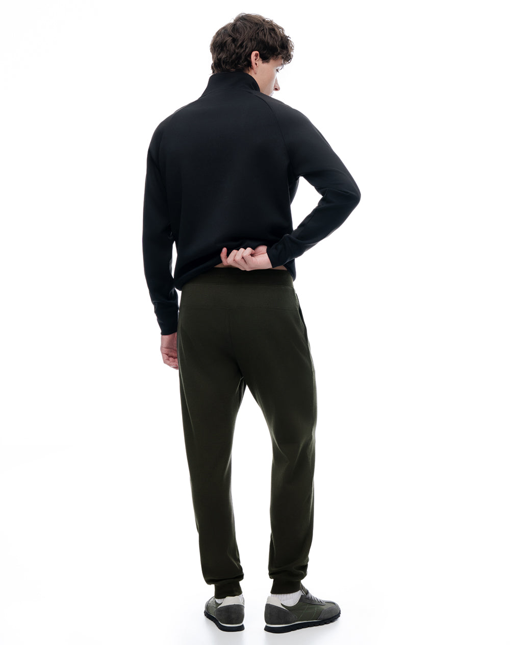 Jogger regular tiro medio verde hombre