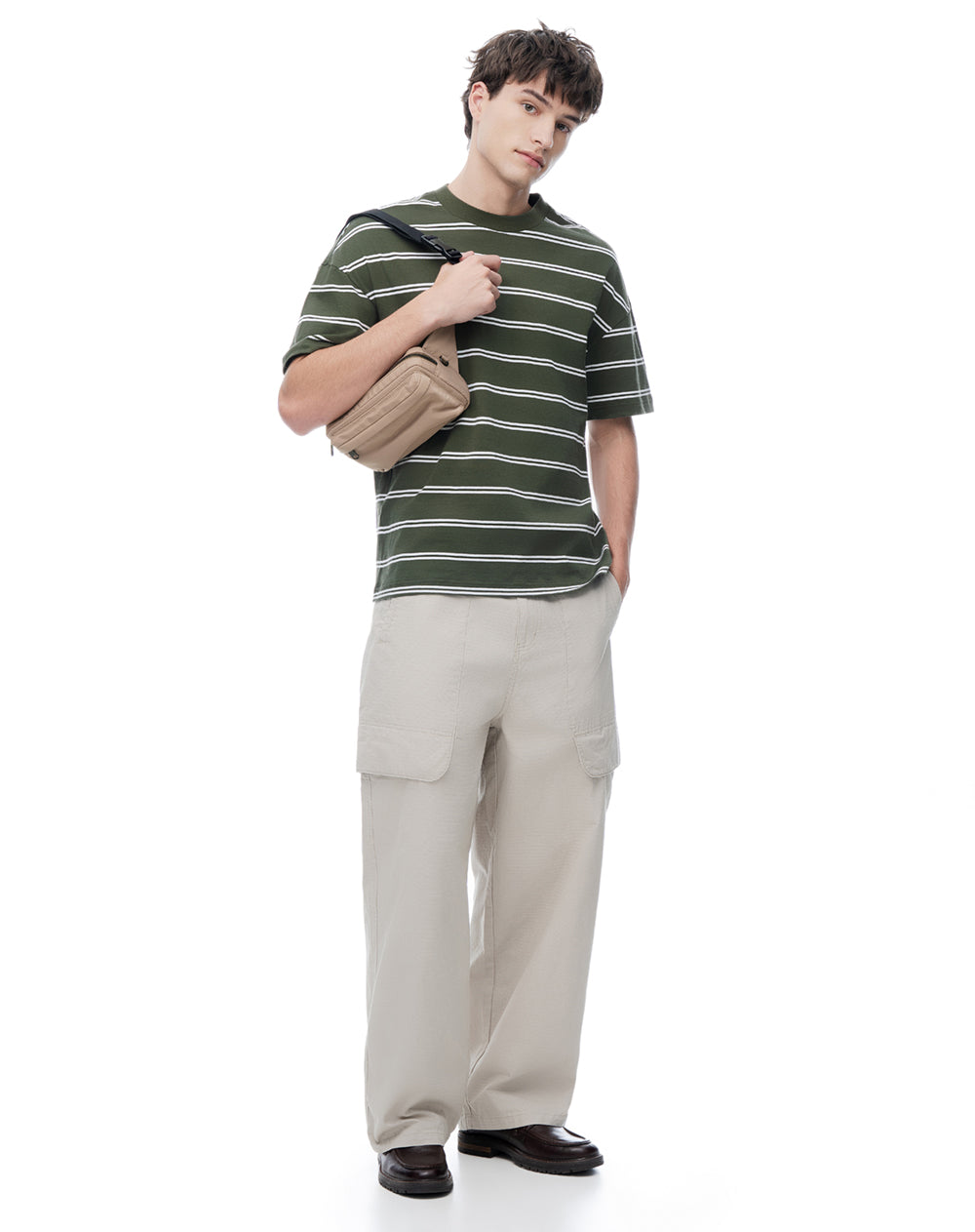 Camiseta regular manga corta verde rayas hombre