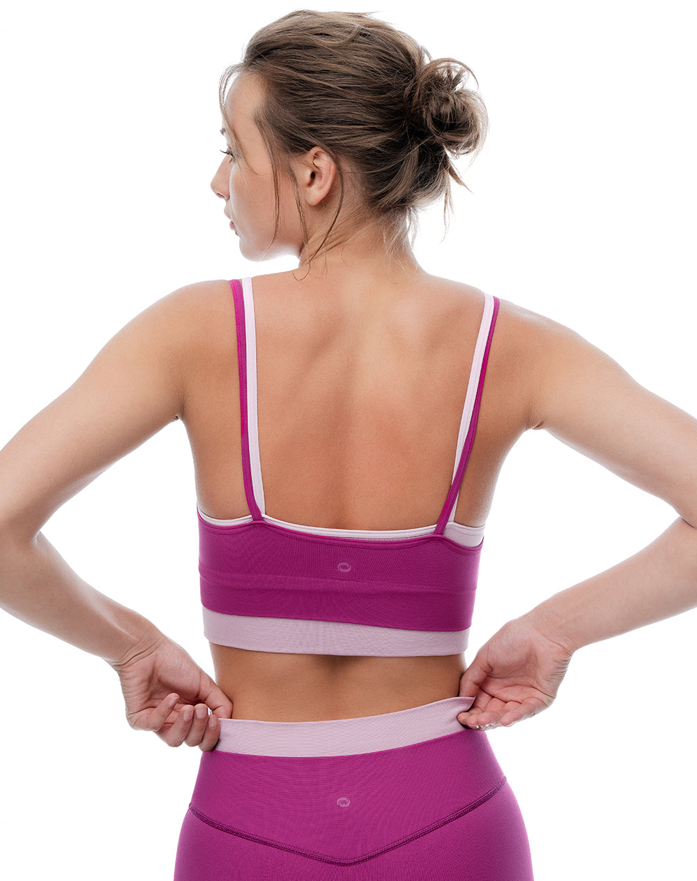 Top en tiras delgadas soporte medio fucsia