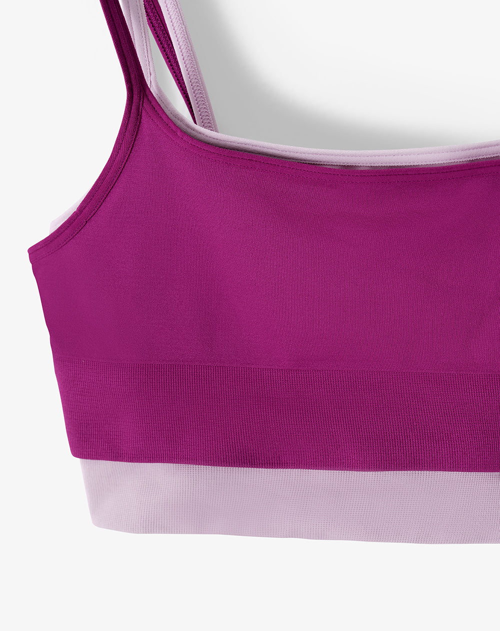 Top en tiras delgadas soporte medio fucsia