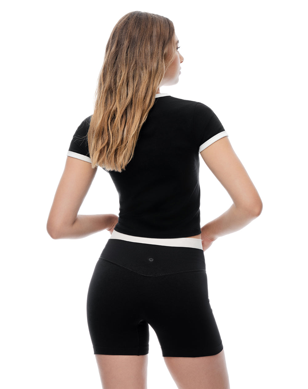 Short deportivo negro mujer
