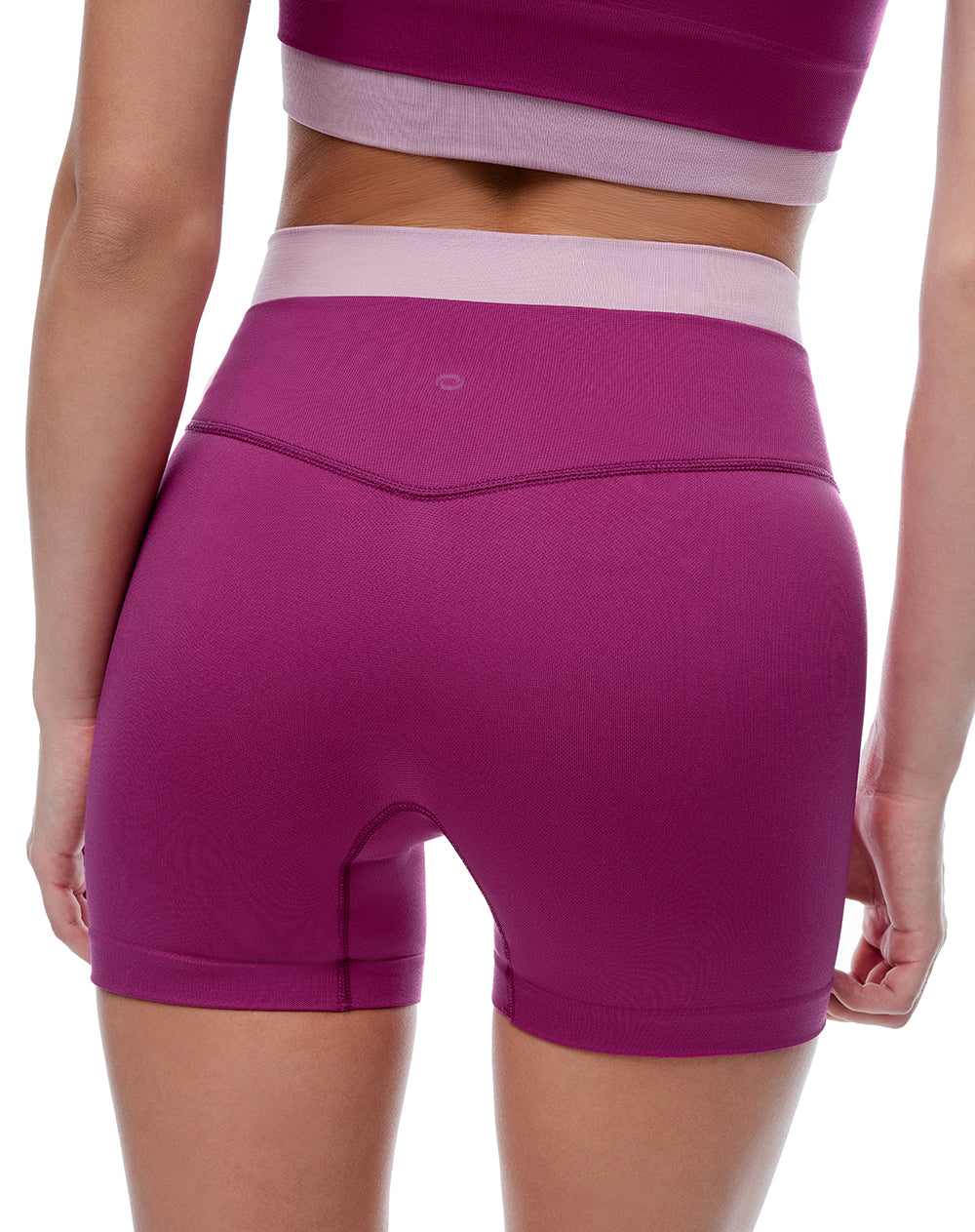 Short fucsia