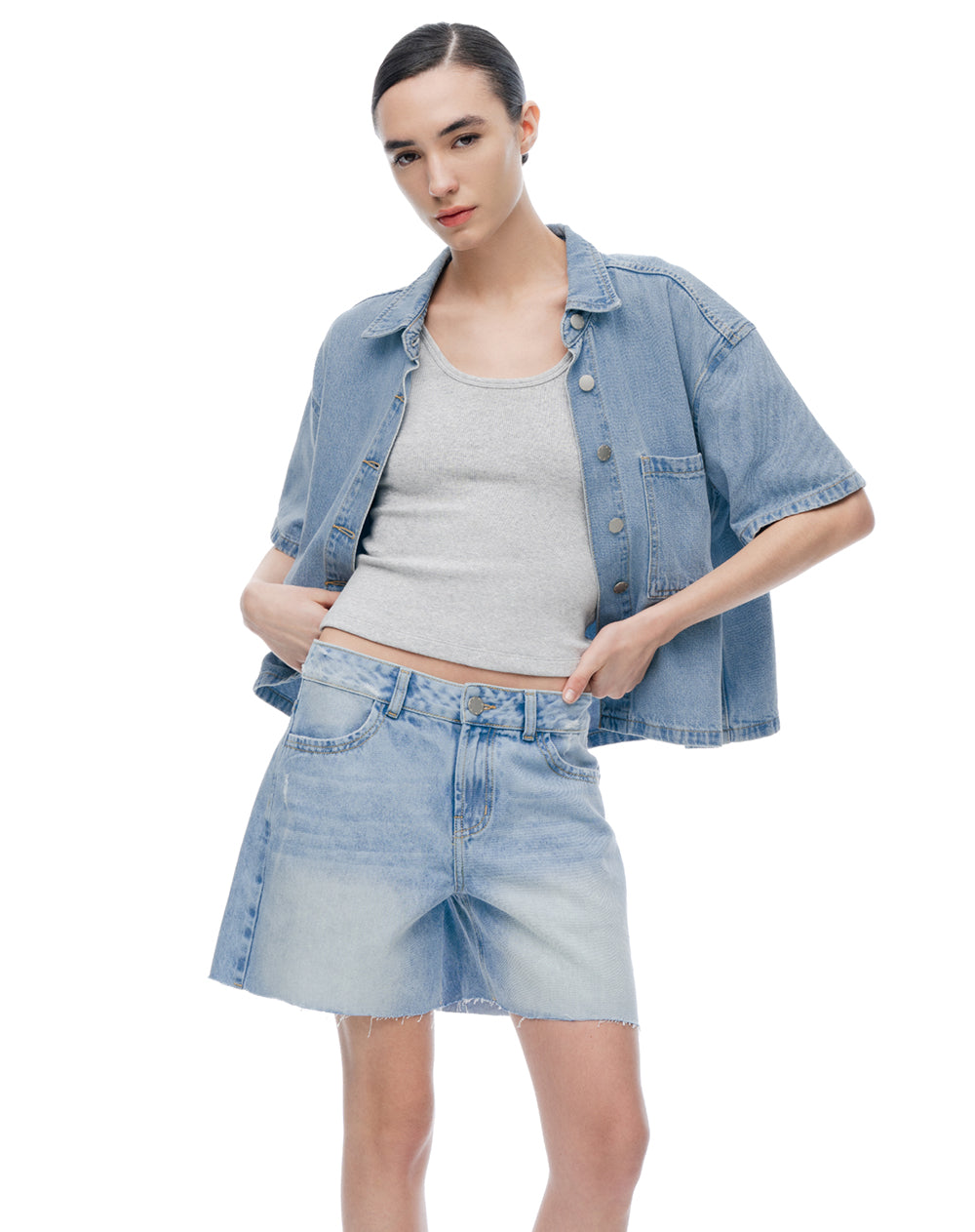Short indigo claro mujer