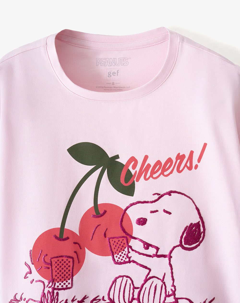 Camiseta regular Snoopy rosada niña