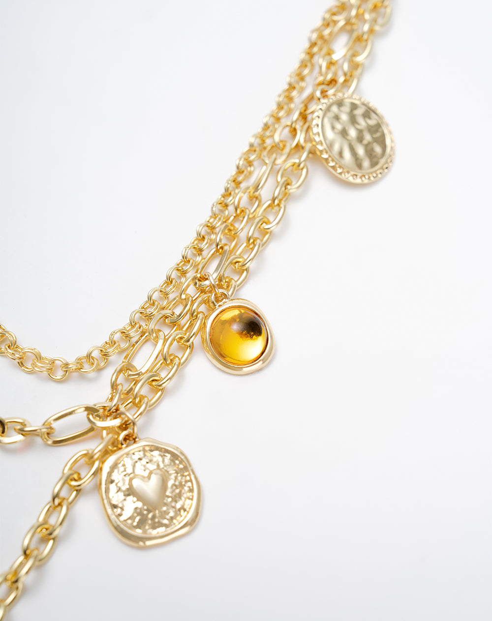 Collar dorado