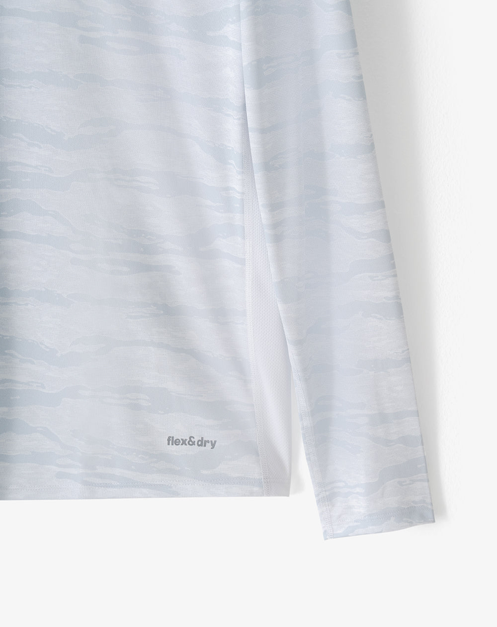 Camiseta regular manga larga blanca estampada hombre