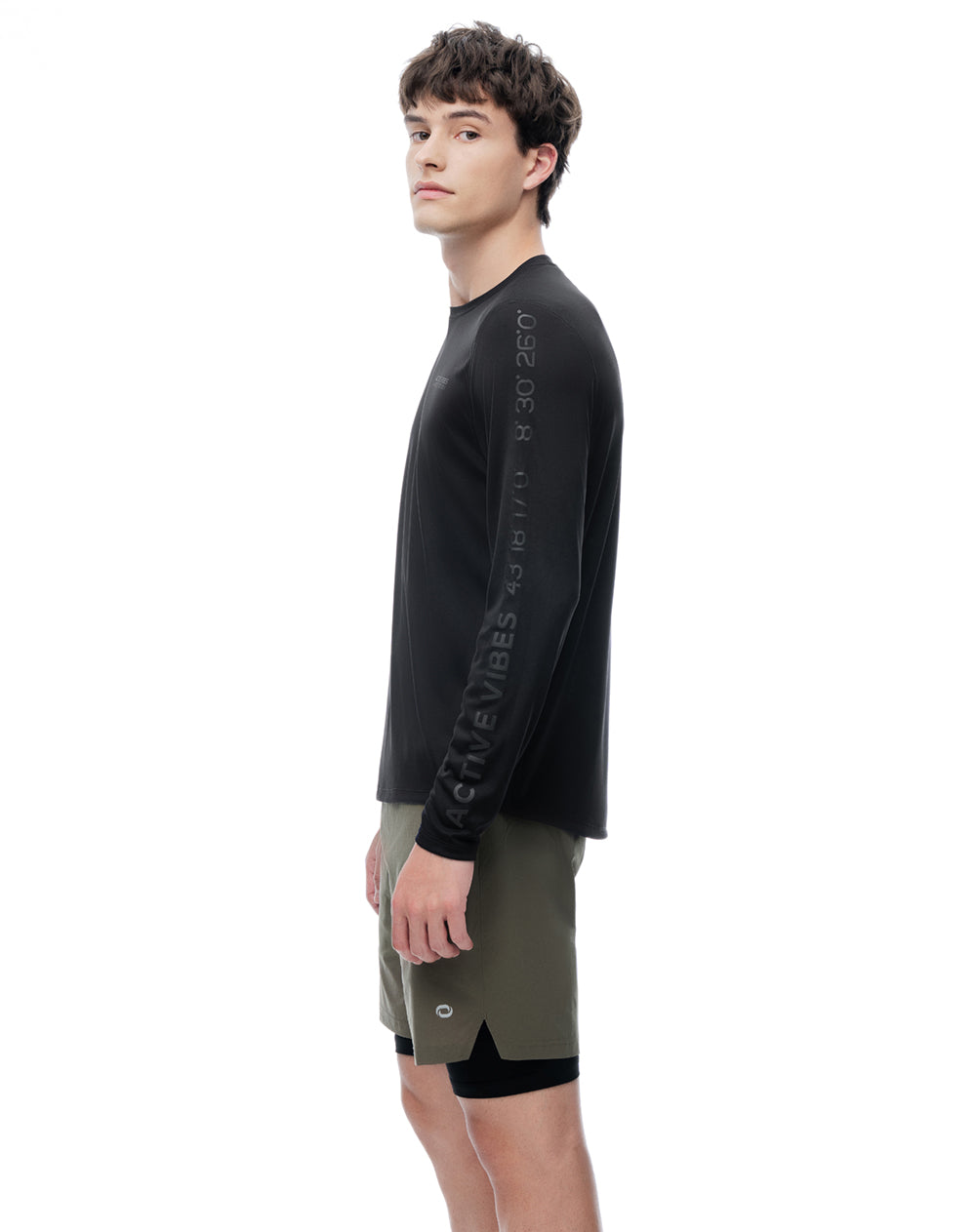 Pantaloneta deportiva café hombre
