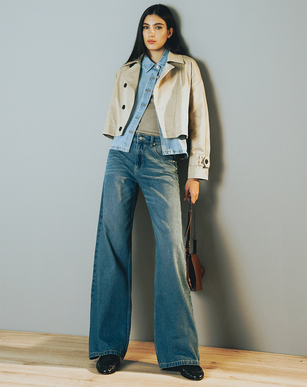 Jean straight tiro medio índigo mujer