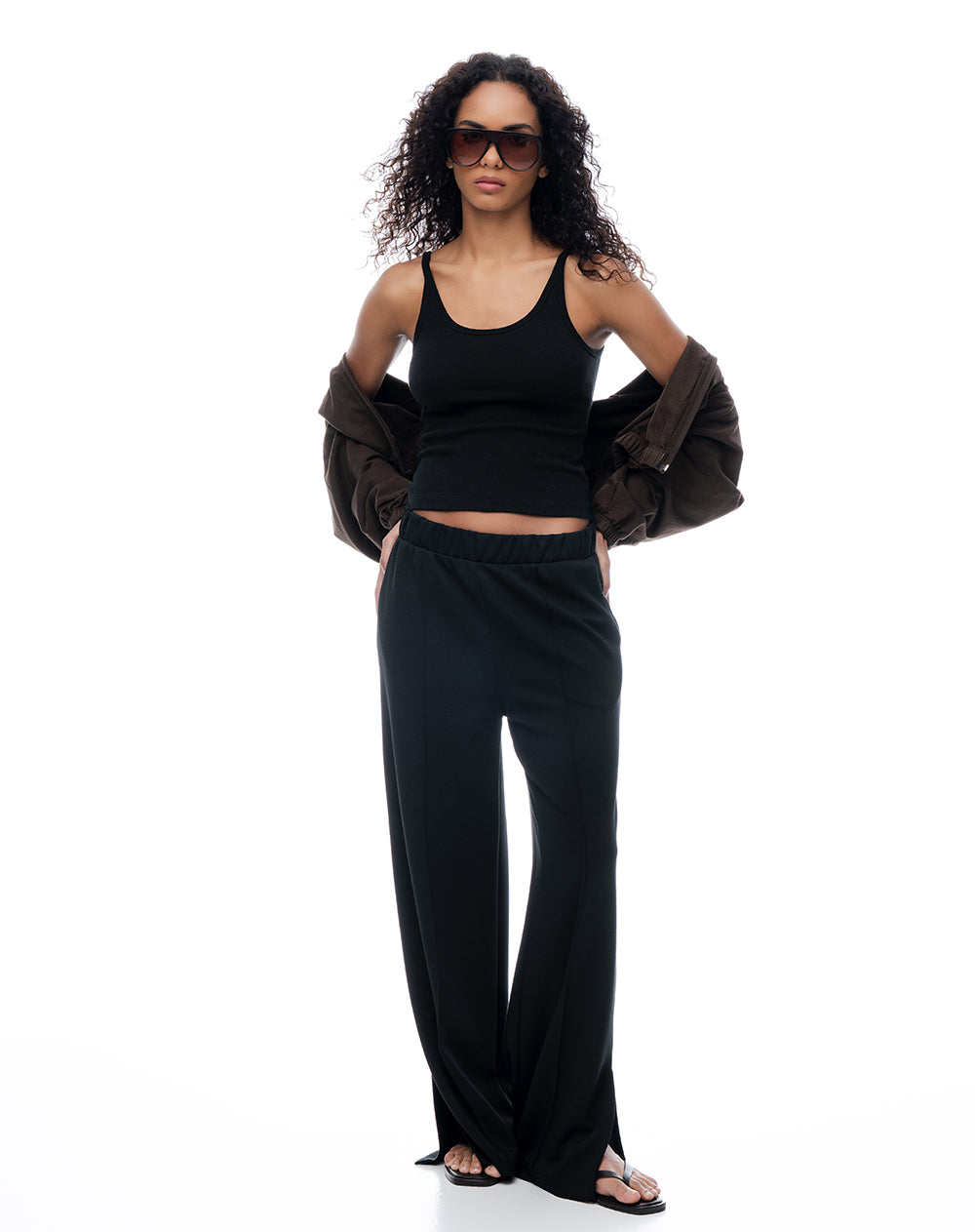 Camiseta manga sisa slim rib algodón negra mujer