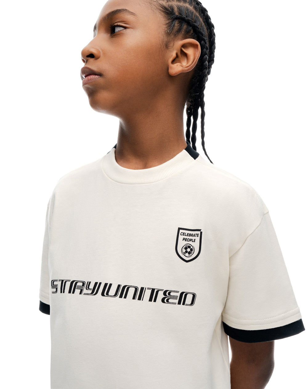 Camiseta regular manga corta vainilla niño