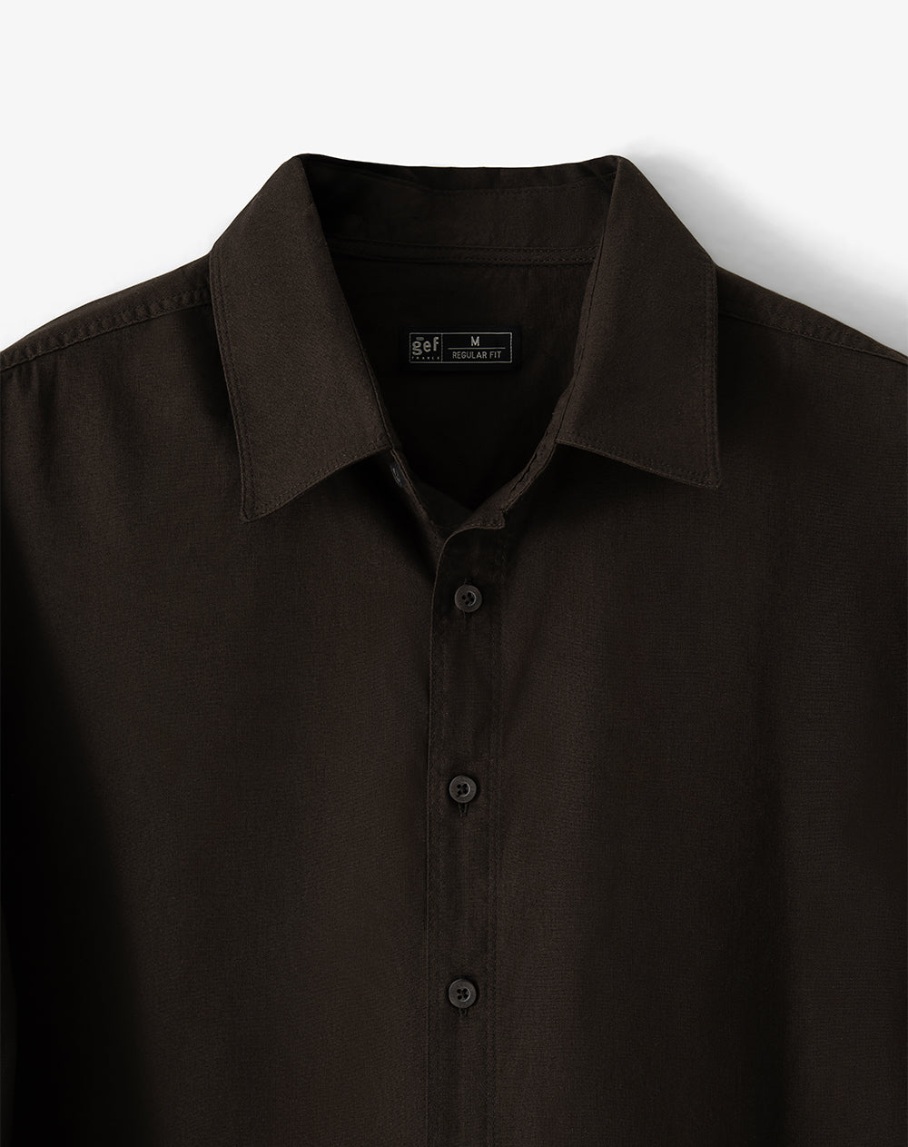 Camisa regular manga larga chocolate hombre