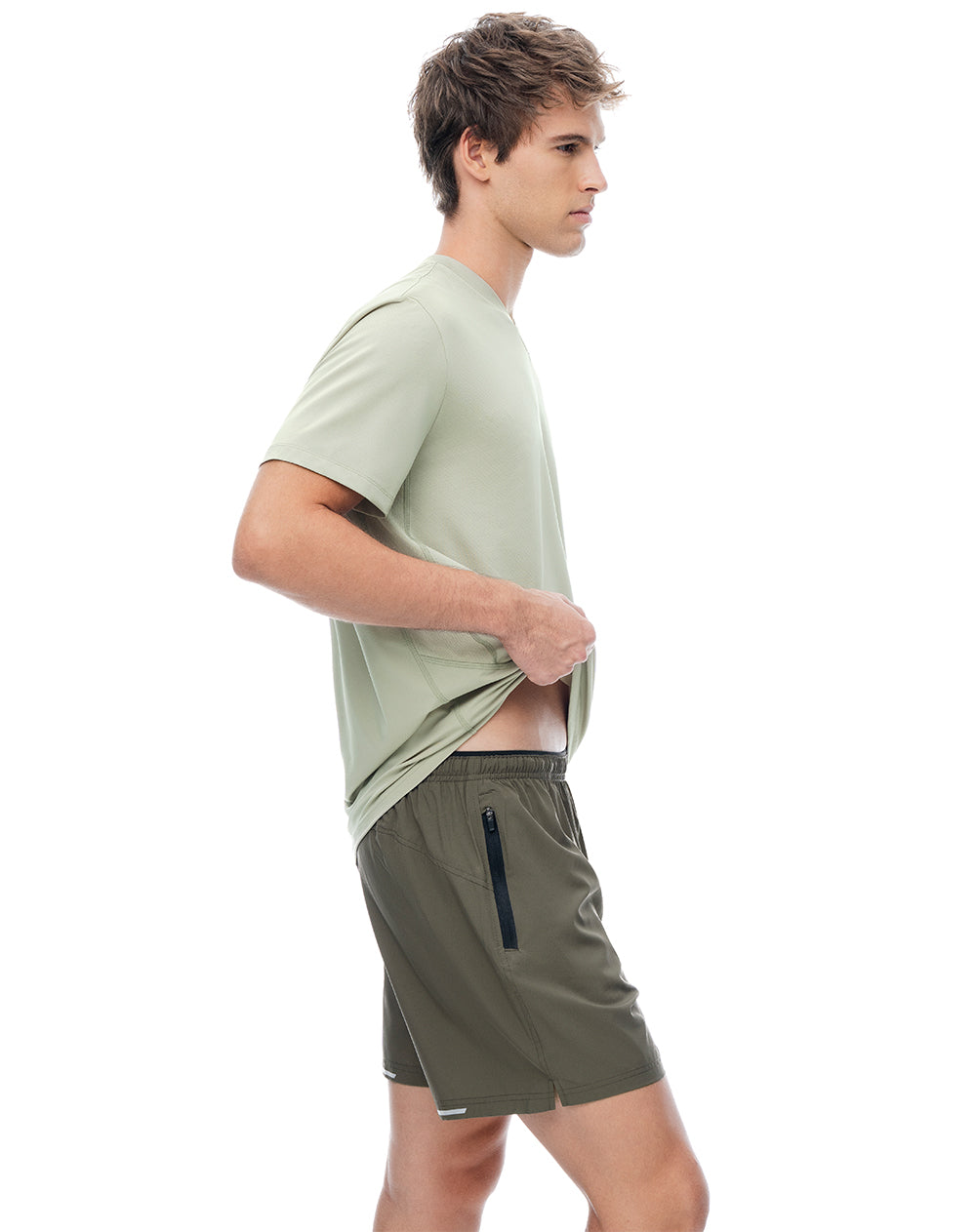 Pantaloneta deportiva café hombre