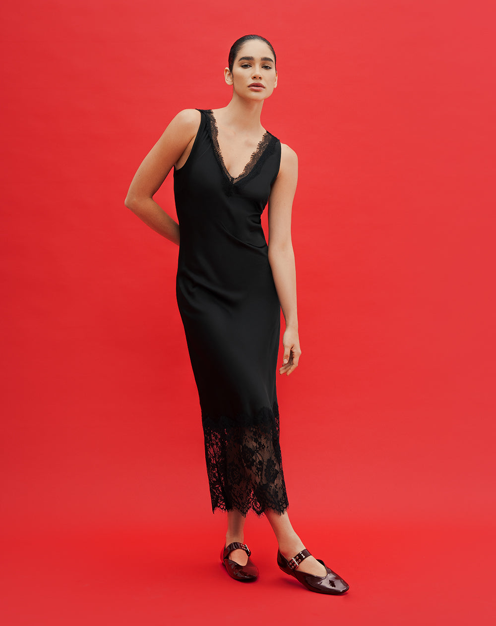 Vestido medio negro