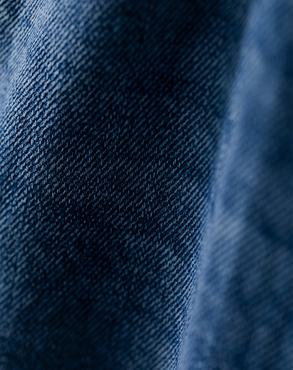 Jean recto tiro alto índigo oscuro mujer