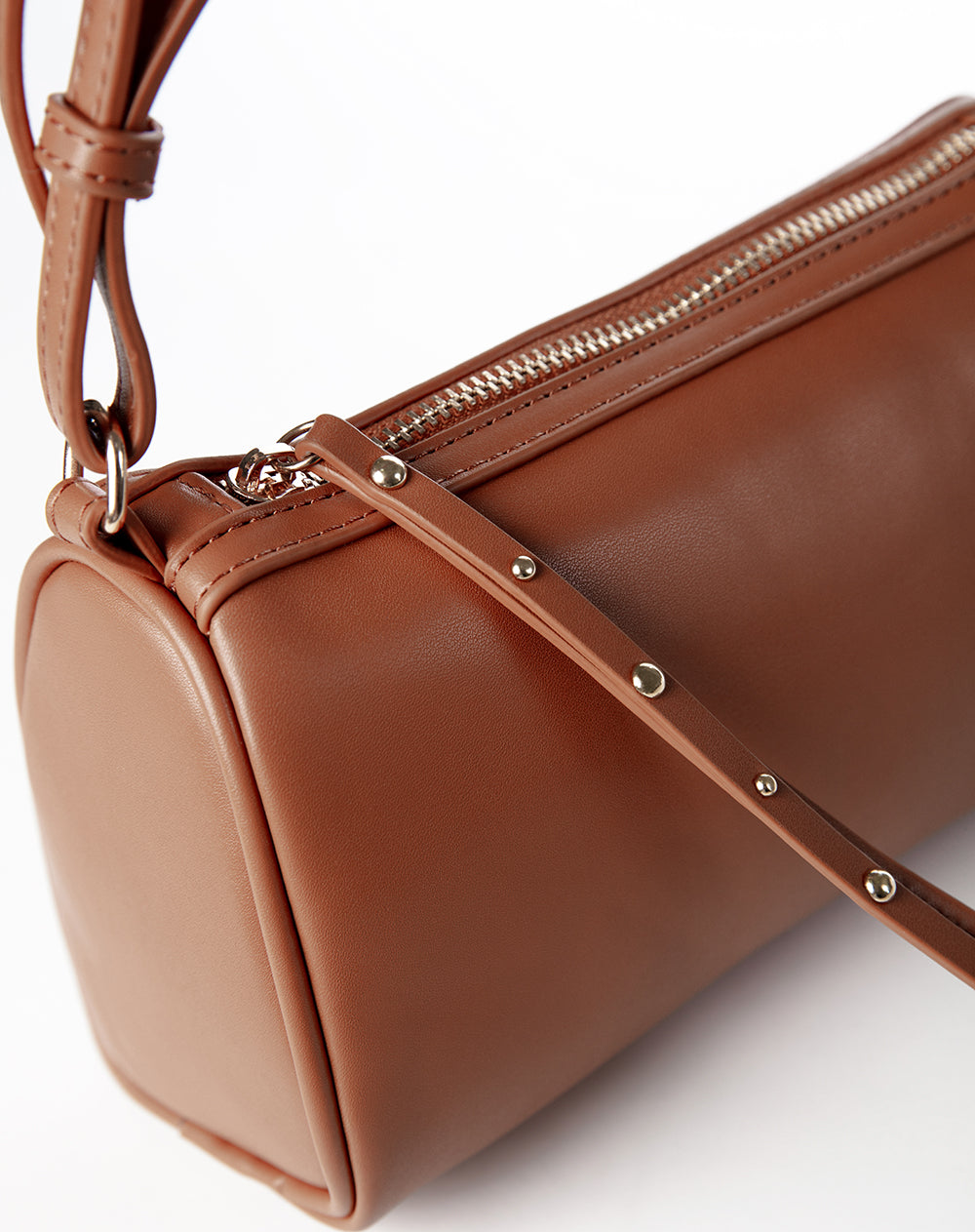 Bolso tipo baguette café mujer