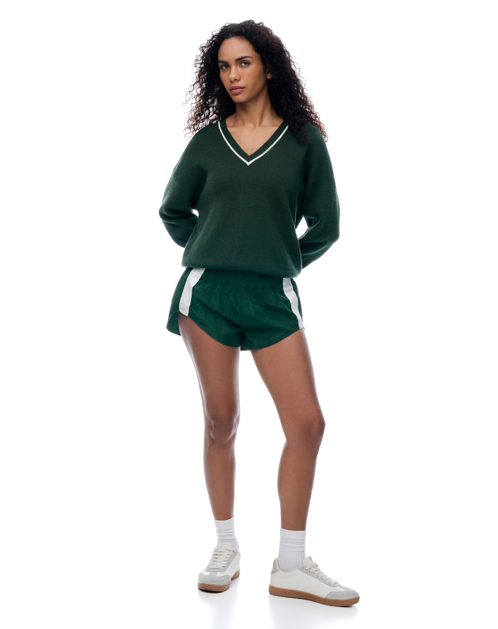 Short deportivo liviano verde mujer
