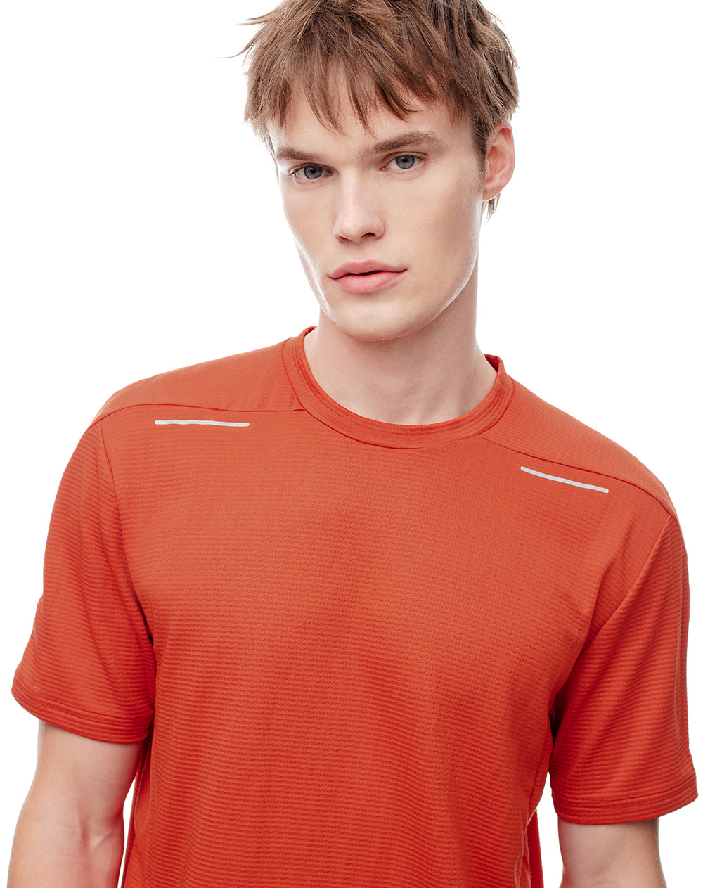 Camiseta deportiva control humedad naranja hombre