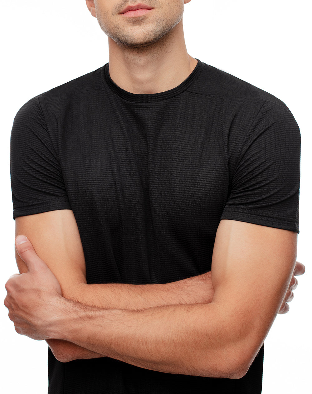 Camiseta slim fit manga corta negra