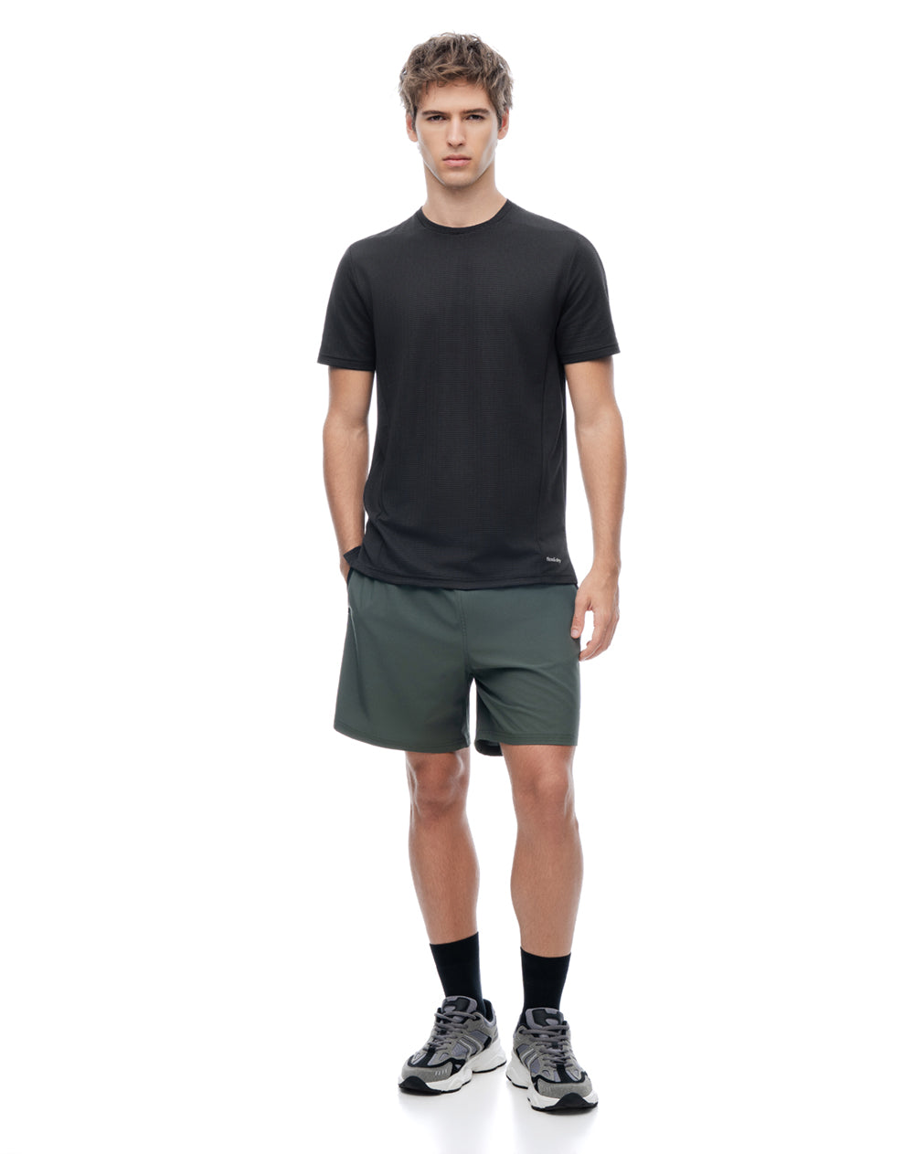 Camiseta deportiva control humedad negra hombre