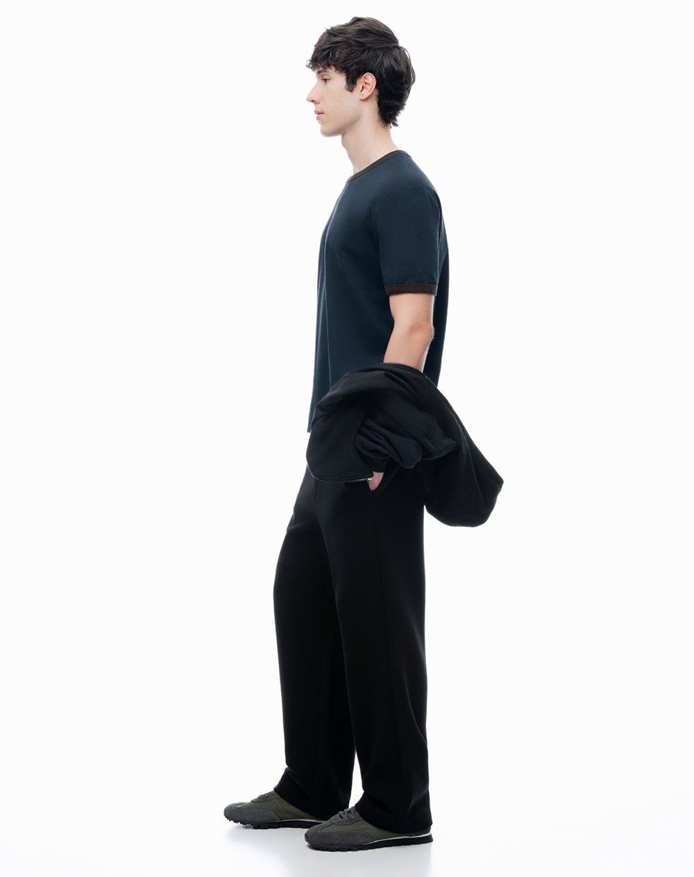 Jogger tiro medio negra hombre