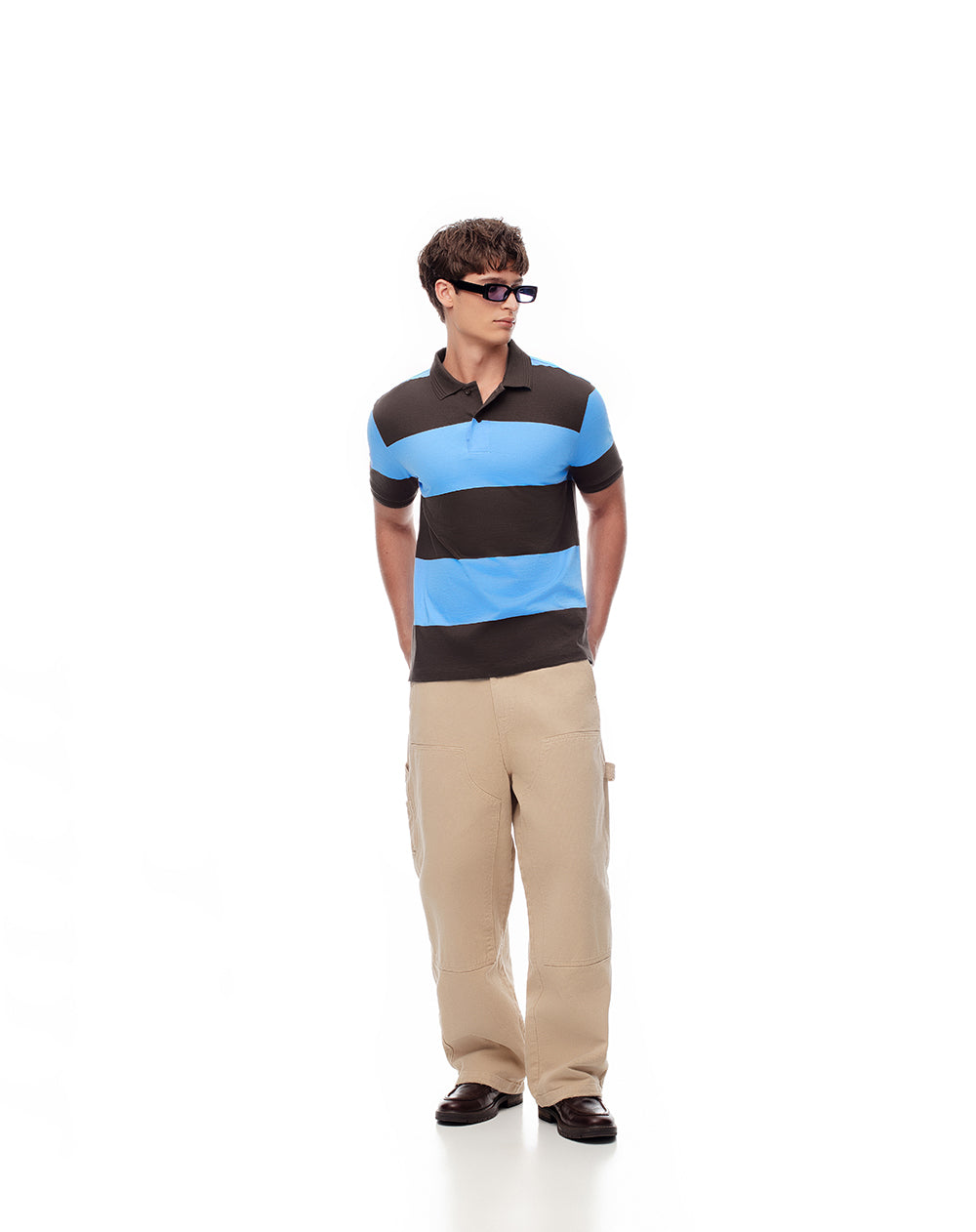 Polo regular fit azul con rayas