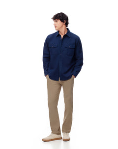 Pantalón regular fit tiro medio khaki