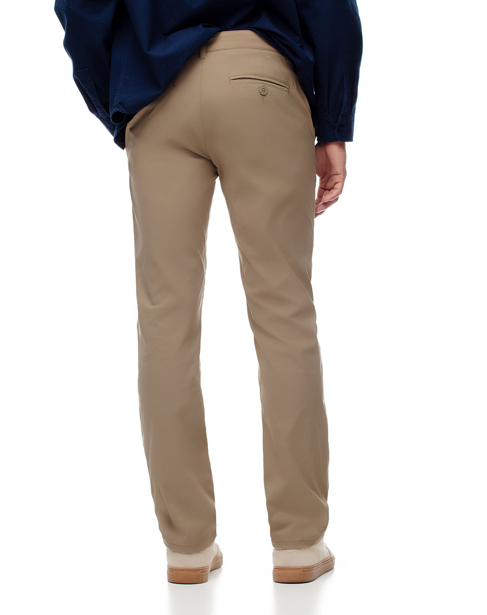 Pantalón regular fit tiro medio khaki