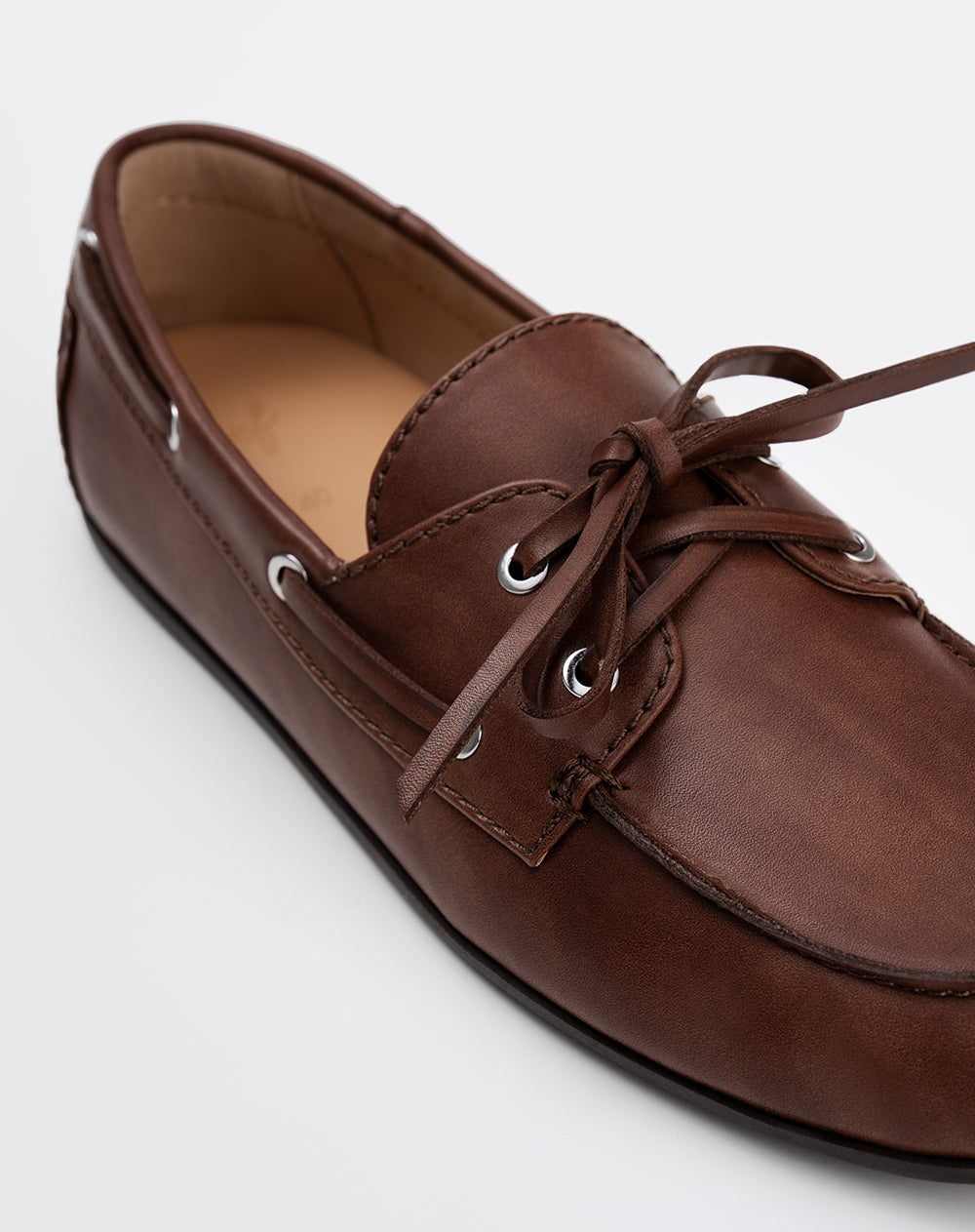 Zapatos loafer café mujer