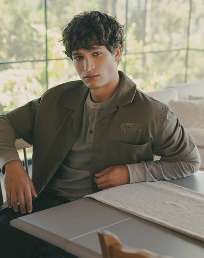 Camisa manga corta regular algodón café hombre