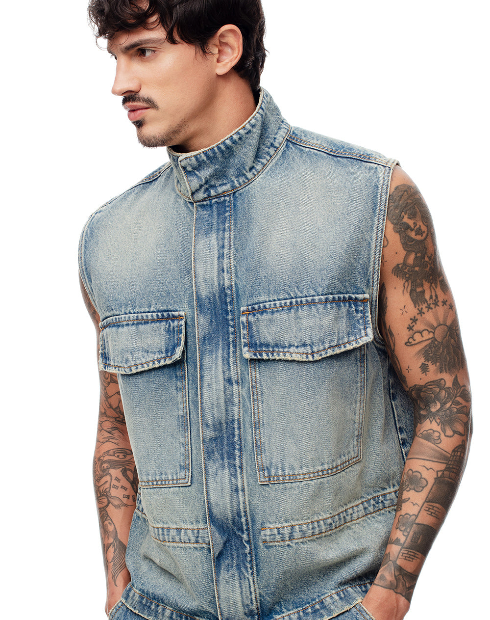 Chaleco regular fit sin capucha indigo medio