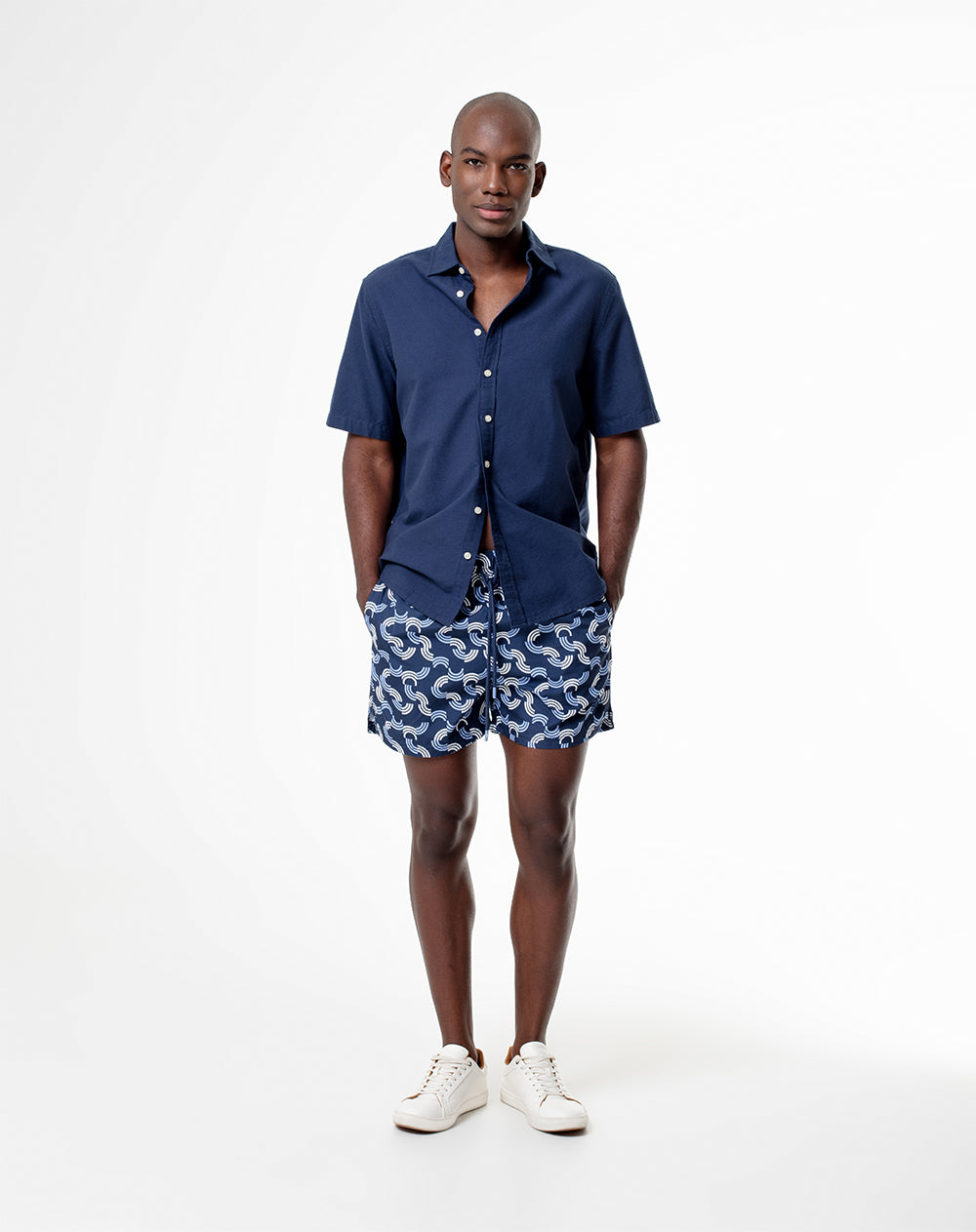 Pantaloneta azul estampado
