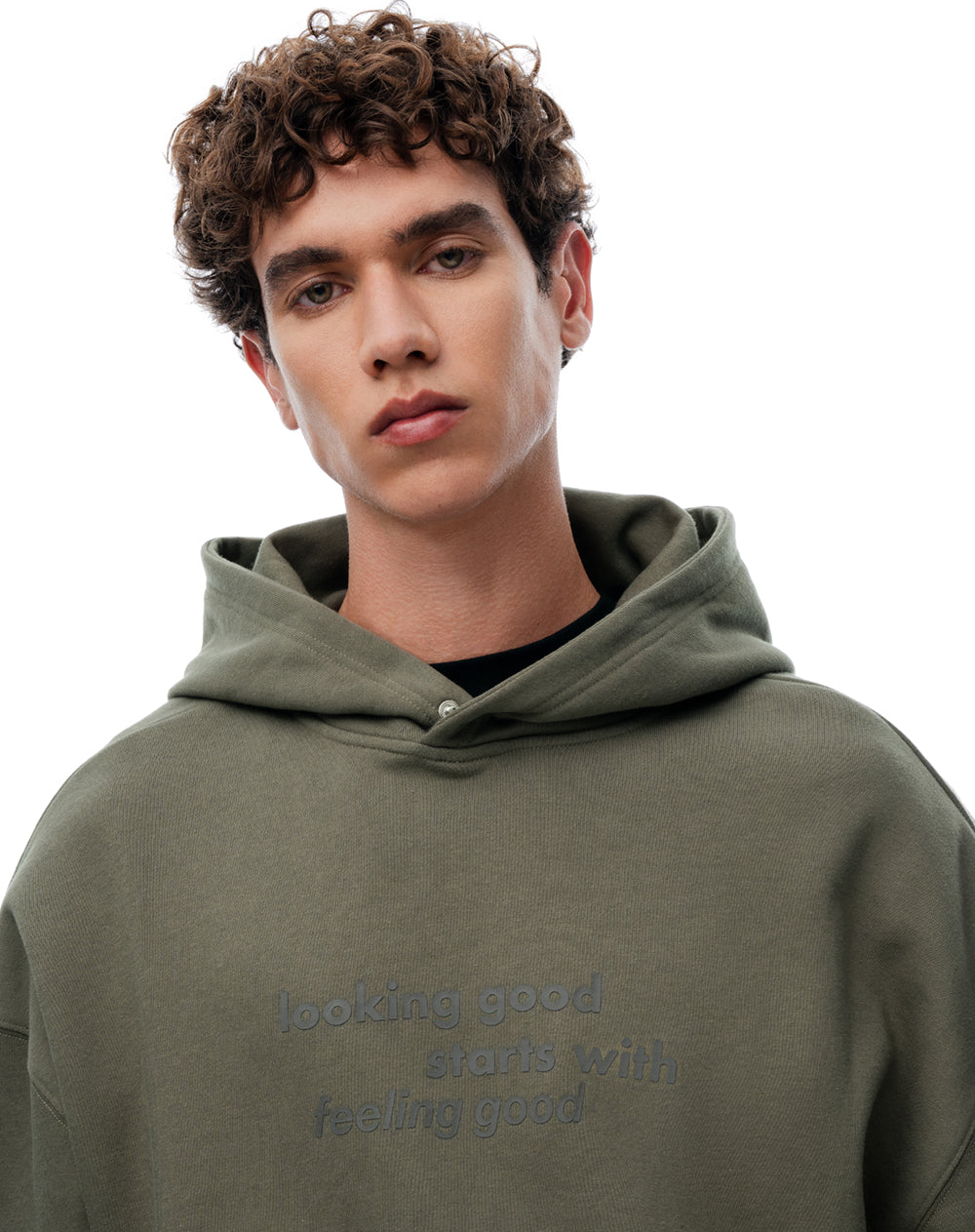 Buzo tipo hoddie café hombre