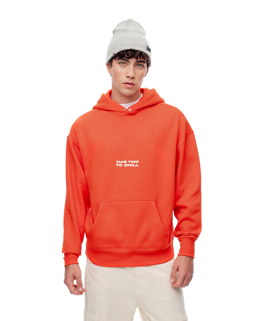 Buzo naranja brillante