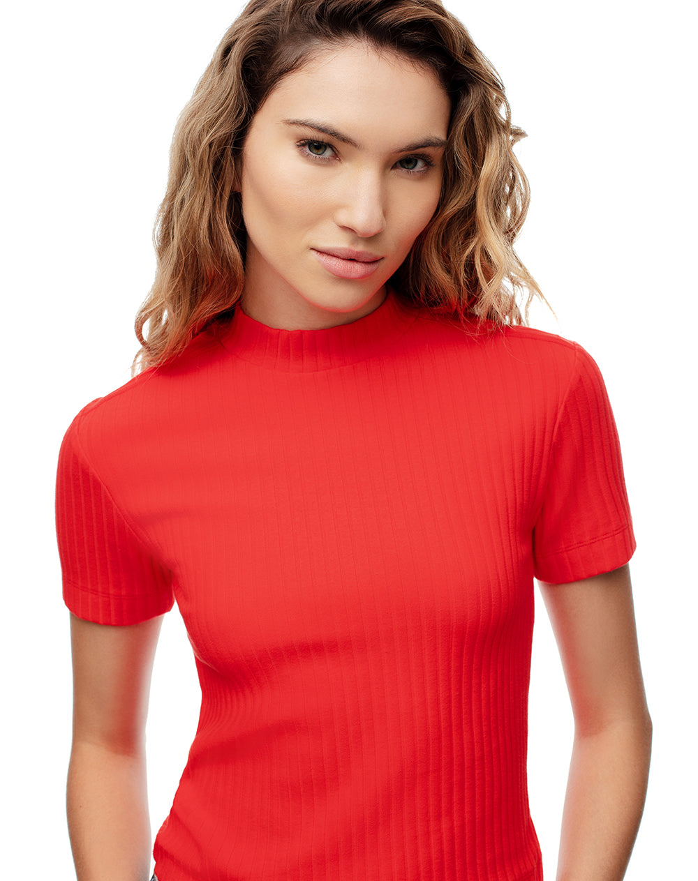 Camiseta crop slim algodón roja mujer